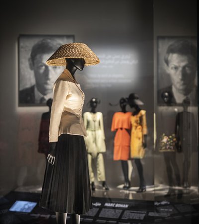 A gallery view with Christian Dior's 1947 Bar suit on show at the exhibition in M7.