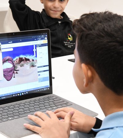 en