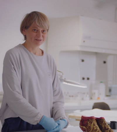 Tatiana Zhdanova, Museum of Islamic Art textile conservator