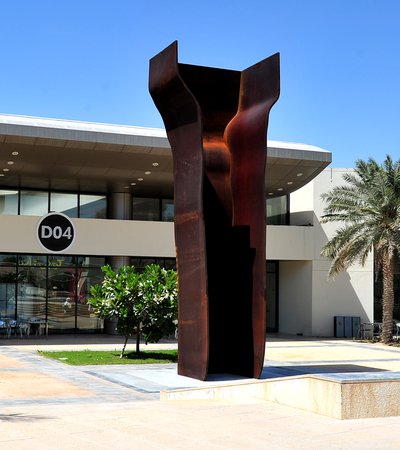 Eduardo Chillida artwork at Qatar University